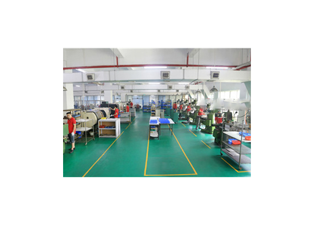 高精度生產(chǎn)設(shè)備，高質(zhì)量生產(chǎn)人員，交期有保障